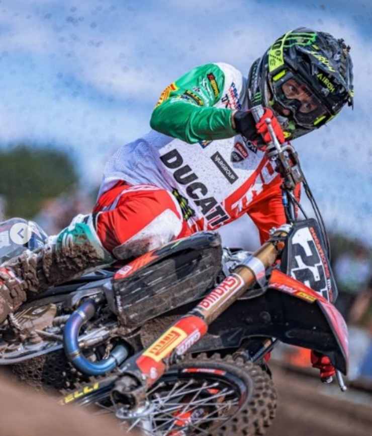 Ducati Tony Cairoli ritiro al debutto