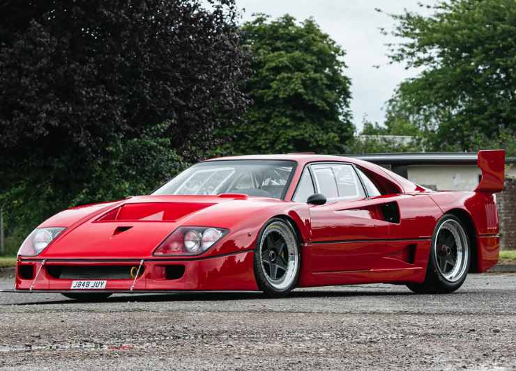 Ferrari F40 in vendita