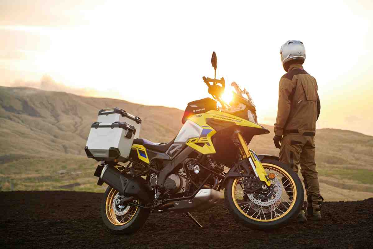 Suzuki V-Strom 1050 DE trema BMW 1300 GS