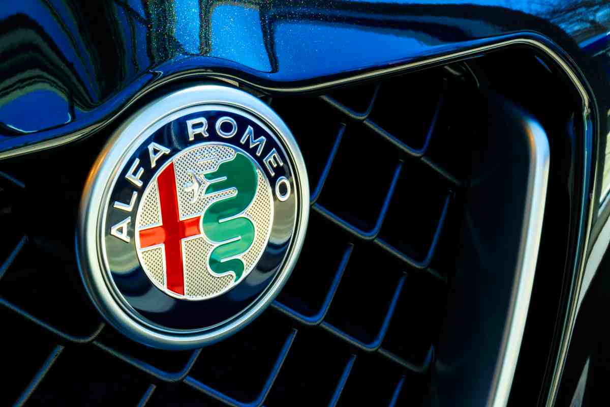 Alfa Romeo, l'incredibile storia della 156